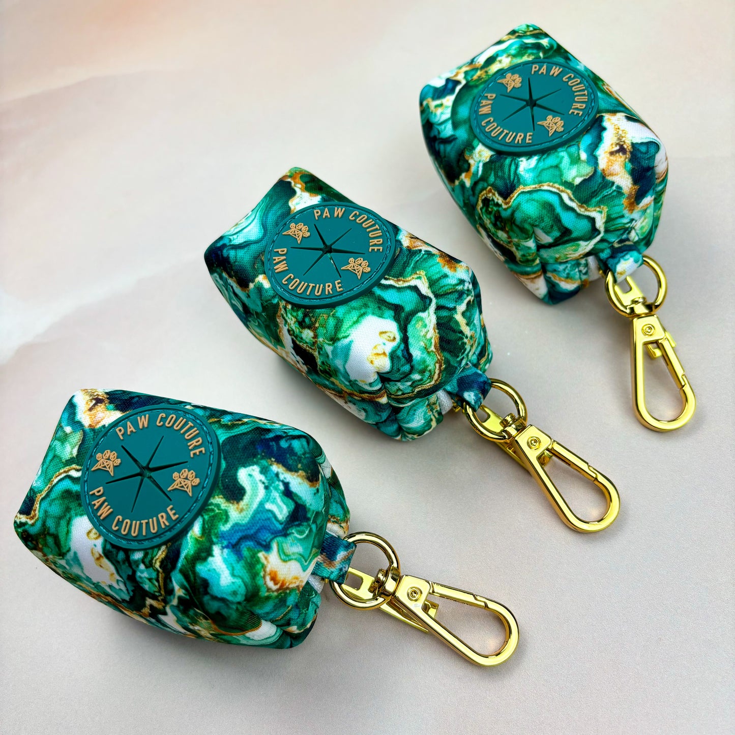 Geode Deluxe Poo Bag Holder
