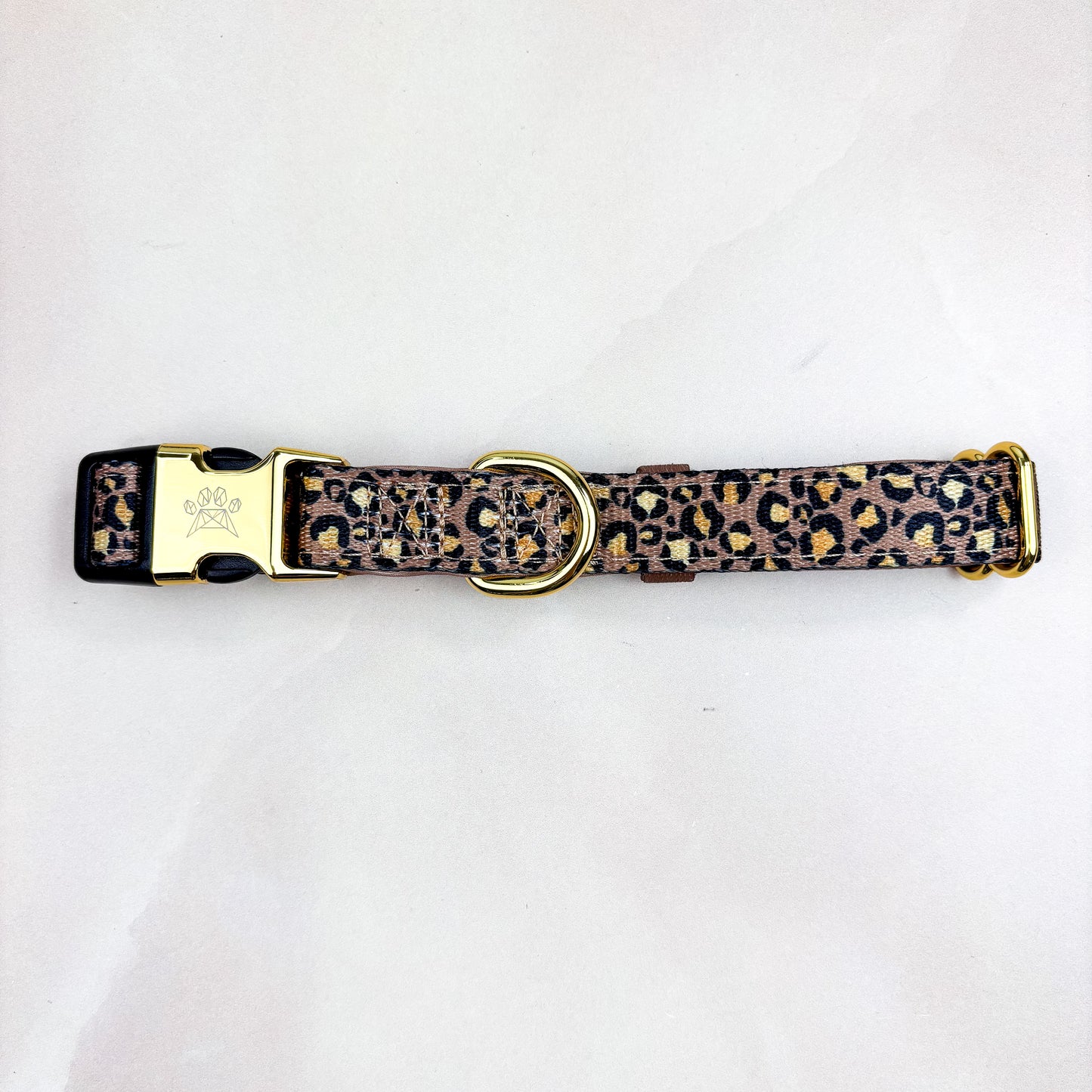 Tan Safari Deluxe  - Collar & Lead Bundle