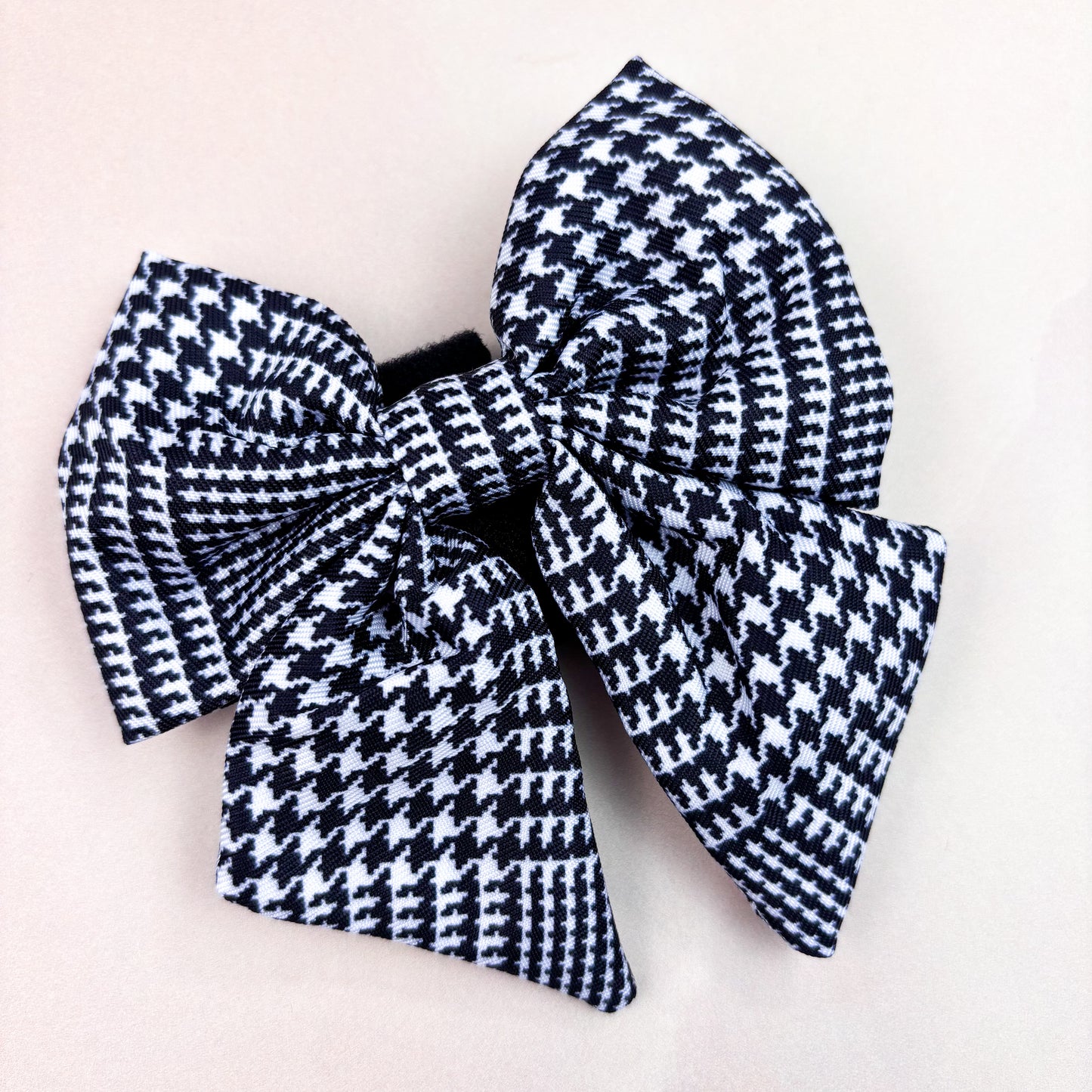 City Houndstooth Sailor Bow Tie
