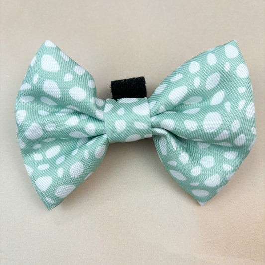 Wild Sage Bow Tie