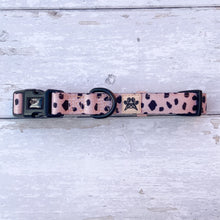 Load image into Gallery viewer, Nude &amp; Wild Collar
