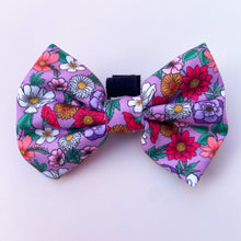 Load image into Gallery viewer, Blossom Bow Tie
