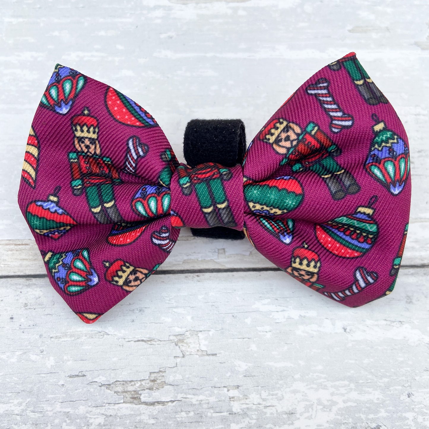 Christmas Pawbles Bow Tie