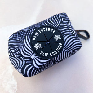 Onyx Jungle Poo Bag Holder
