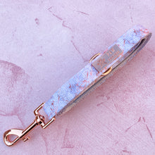 Load image into Gallery viewer, Rose Gold Marble Deluxe Lead
